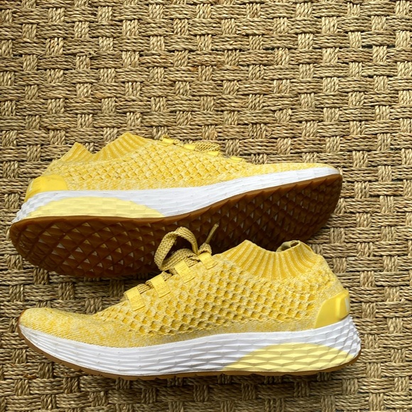 NOBULL All Day Knit Sneaker - Picture 6 of 9